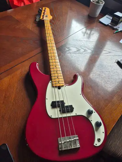 Vintage 1984 Ibanez Bass, View more