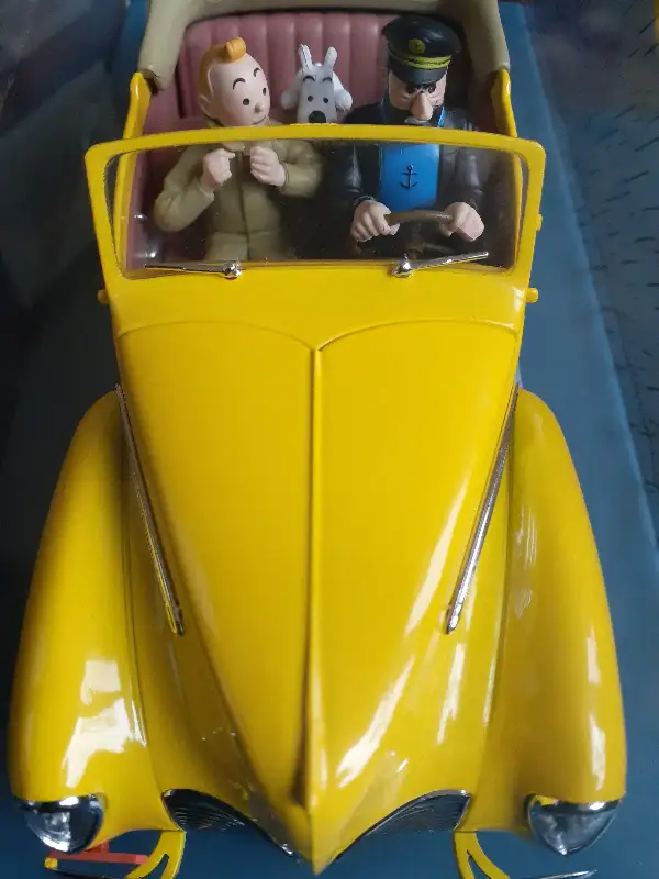LIVRAISON GRATUIT VOITURE DE COLLECTION TINTIN LA LINCOLN ZEPHYR in Arts & Collectibles in City of Montréal - Image 2
