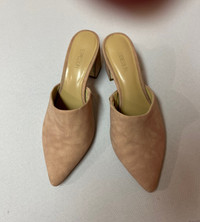 Size 7 Wide - Rose/Beige Summer Sandals / Mules