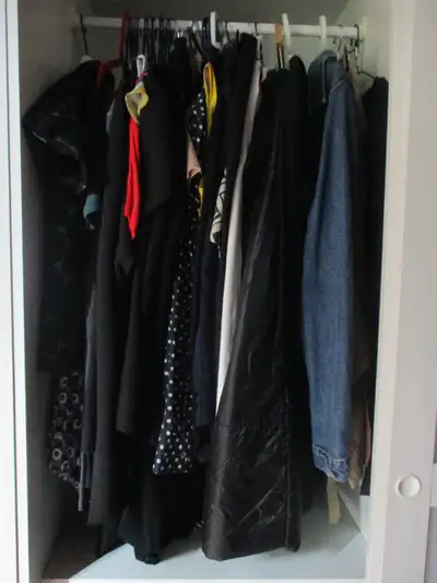 BALENCIAGA YOHJI  DEMEULEMEESTER ETC ...   A VOIR, View more