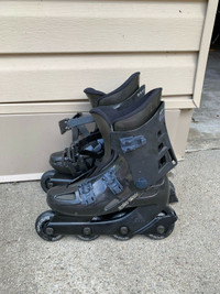 Vintage Women’s Size 5 Roller Blades