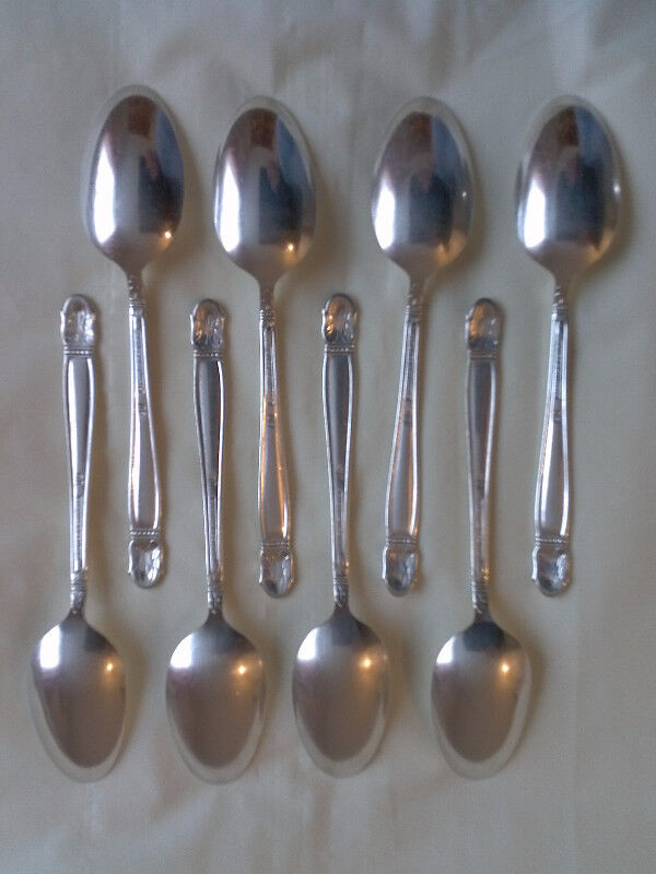 1938 HOLMES & EDWARDS " Danish Princess "Silverplate 8 Teaspoons in Arts & Collectibles in London - Image 2