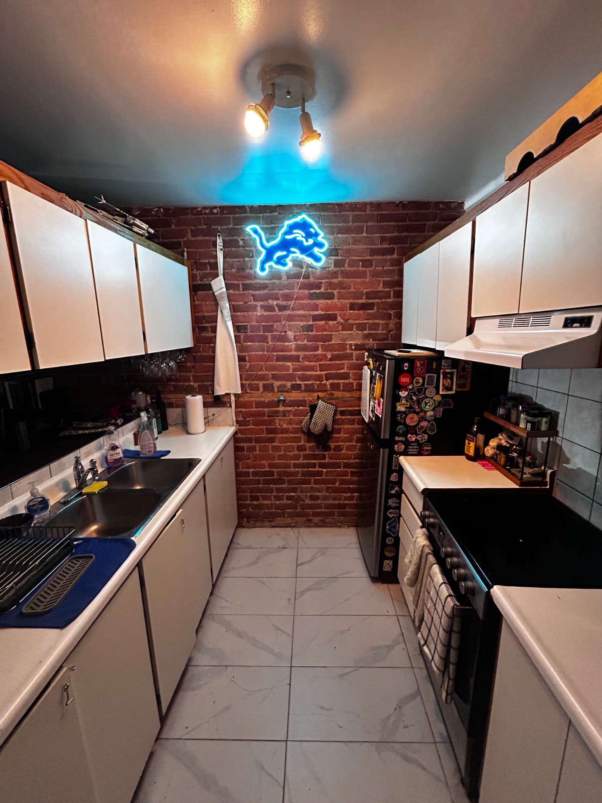 1-Bedroom Apartment with Private Backyard — photo 3