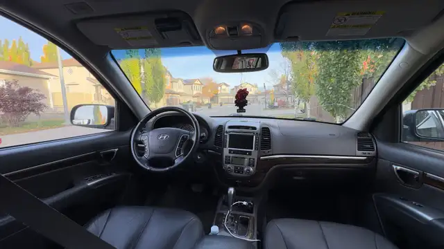 Car for 5 597791568320286724