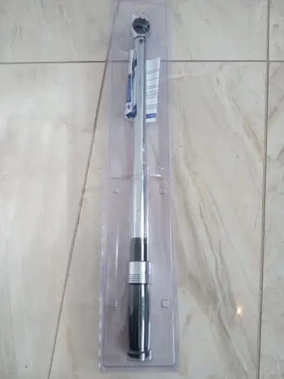 Mastercraft Torque Wrench (50-250 ft/lb), View more