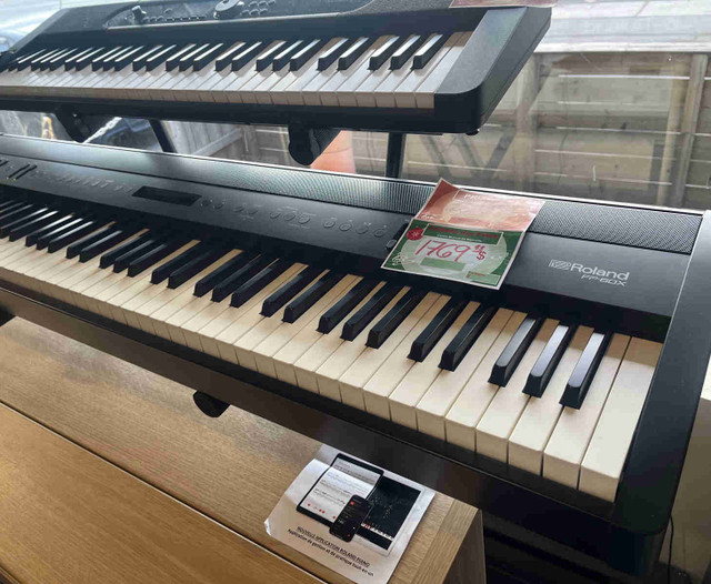 Clavier Roland fp-60x  dans Pianos et claviers  à Laval/Rive Nord