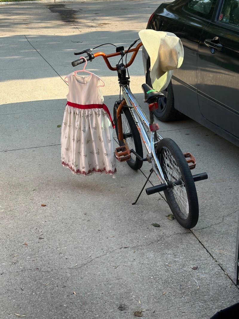 Garage sale | Garage Sales | Winnipeg | Kijiji