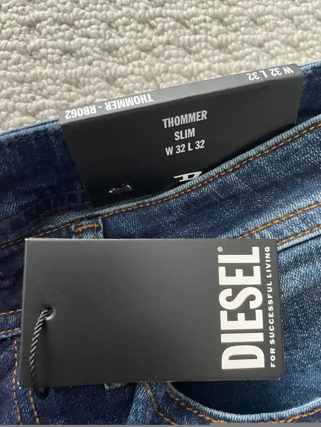Diesel Jeans Thommer RB062 W32 L32 slim fit.  Brand new. in Men's in Mississauga / Peel Region - Image 4