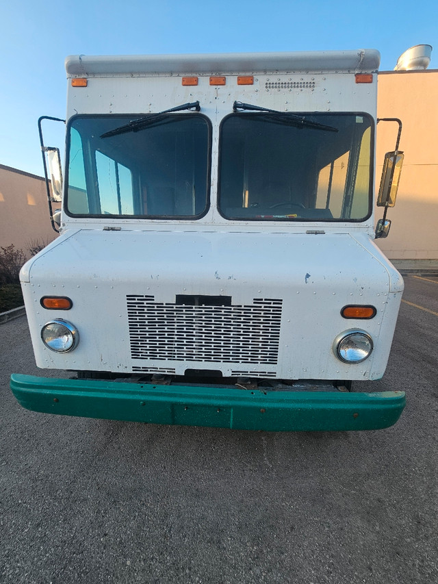 Food Truck For Sale in Other Business & Industrial in Calgary - Image 2