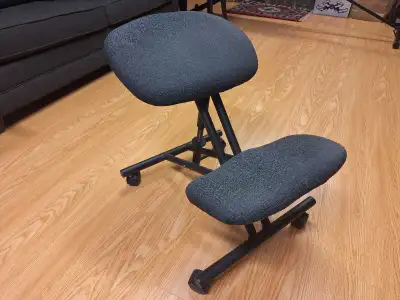 Ergonomic kneeling chair, View more