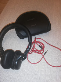Sony MDR-NC200D ANC Active Noise-Cancelling Headphones