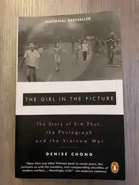Kim phuc the girl in the picture signed 