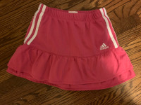 Tennis shirt Adidas pink 6x with shorts attached 