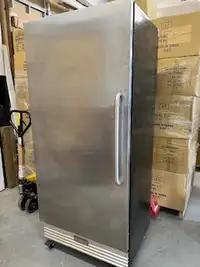 32" Frigidaire Stainless Steel Commercial Freezerless Refrigerat