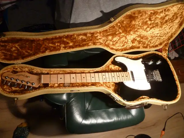 Fender American Standard Telecaster 2012 état neuf in Guitars in Victoriaville - Image 2