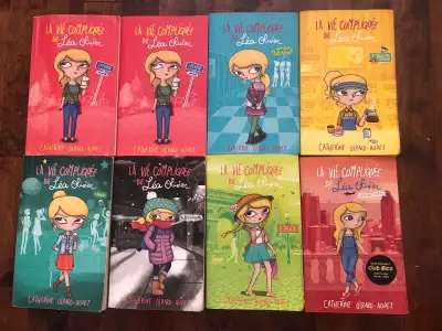 Livres La vie compliquée de Lea Olivier: 1. Perdue (2 copies) 2. Rumeurs 7. Trou de beigne 8. Rivale...