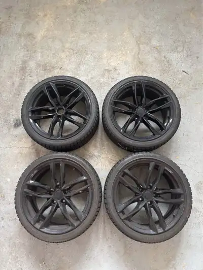 18inch Black Alloy Rims used for 2 winter seasons on an Audi. Tires are Bridgestone blizzak WS90 (22...