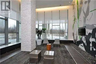 Mississauga Square One 1 bedroom 1 den apartment for rent