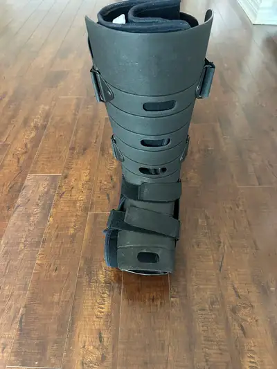 Aircast boot For sale, View more