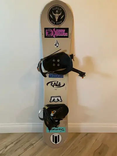 Snowboard Rage 142 cm, View more