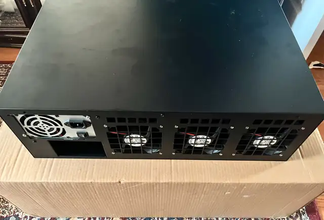Intel Pentium Reg Server (Model 4415U), 2.3 GHz CPU63010223957251122