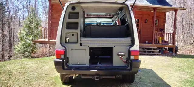 VW Eurovan 1995, camper Winnebago in RVs & Motorhomes in Laurentides - Image 7