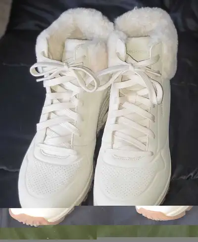 Sketchers Boots, View more