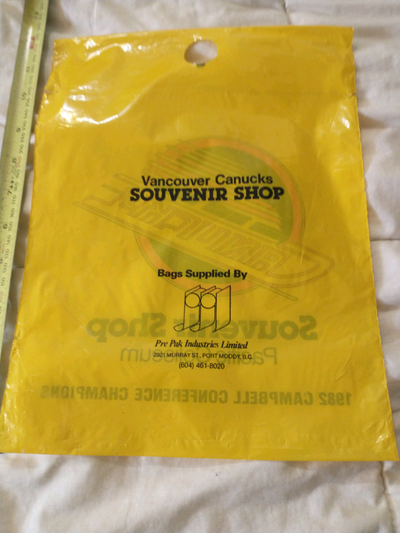 1983 12" x 9" NHL Vancouver Canucks souvenir shop bag, View more