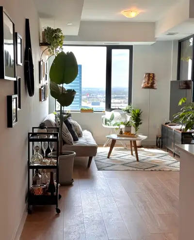 Room available at Vaughan metropolitan area