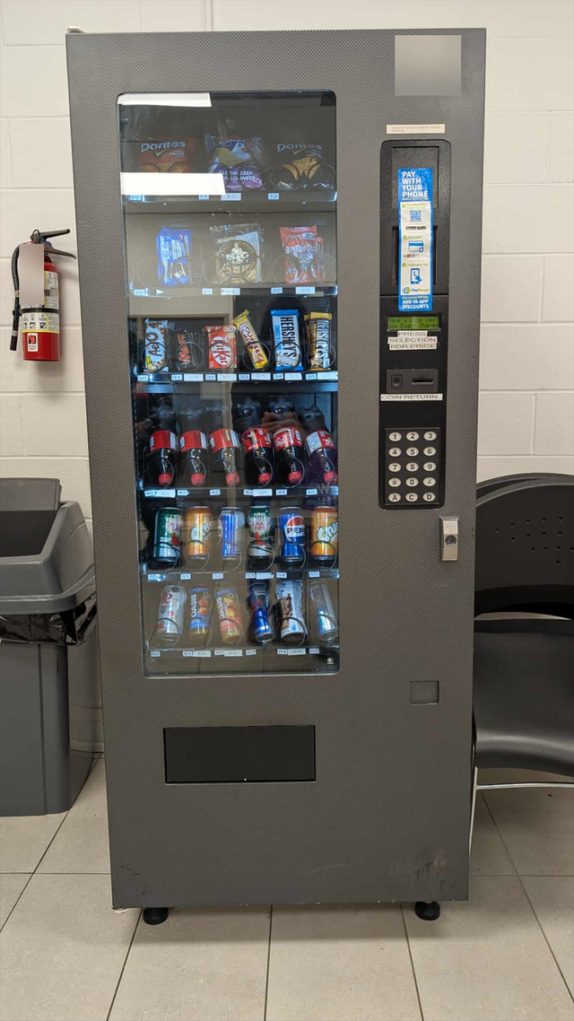 TWO Healthy Max Combo Vending Machines and Location FOR SALE in Other Business & Industrial in City of Toronto - Image 3