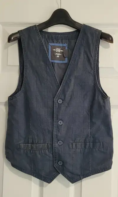 H&M Causal Vest (Label of Graded Goods), View more