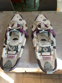 Tubbs women snow shoes