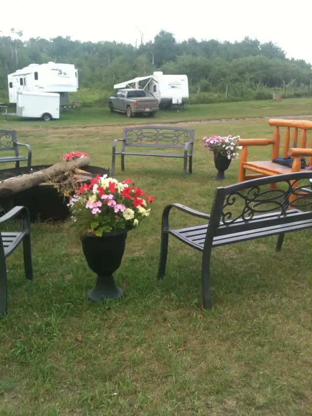RV Spots in Hardisty.  Great for Hunting Season! in Alberta in Canada - Image 3