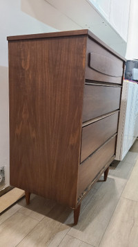 4 drawer Mid Century Modern Dresser
