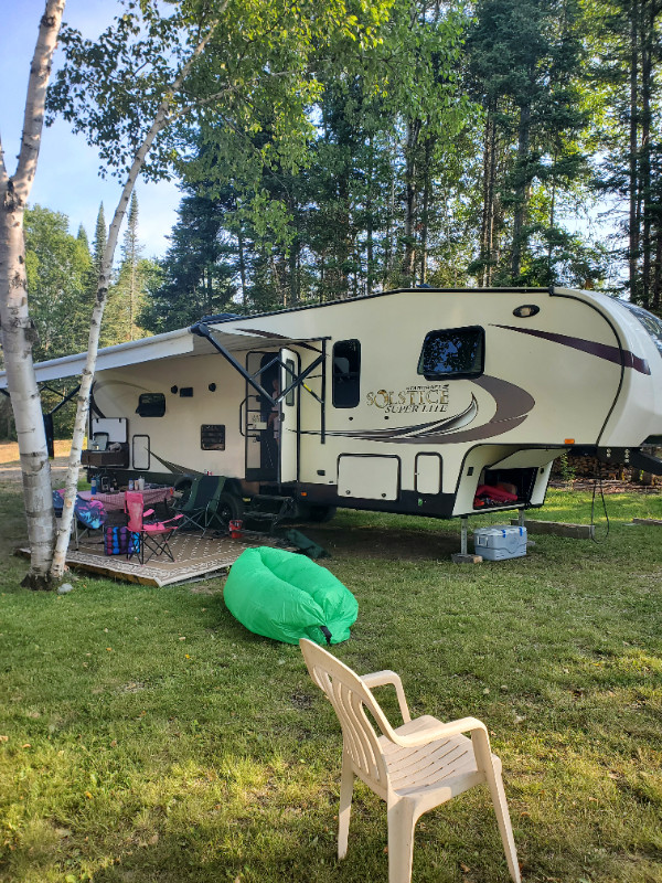 Starcraft 5th wheel in Travel Trailers & Campers in Sault Ste. Marie