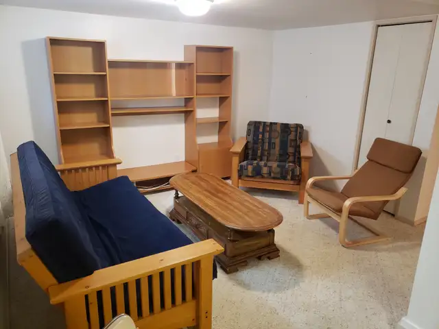 1-bdrm furnished bsmt suite near Bonnie Doon mall63436971295105123