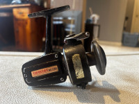 Diawa NO.7300 vintage fishing reel