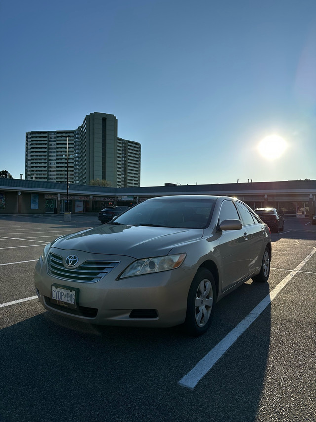 Toyota Camry LE40 in Cars & Trucks in Mississauga / Peel Region - Image 2