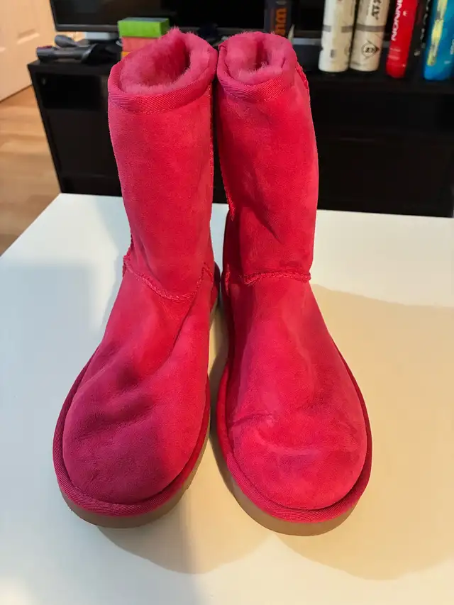 UGG Boots in Women's - Shoes in City of Toronto - Image 3