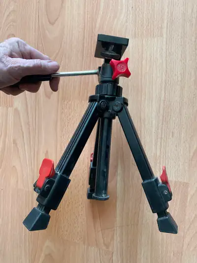 Nice Quality Small Tabletop Tripod for Photography, Videocasting, View more
