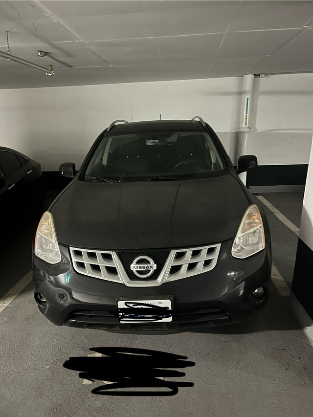 2012 Nissan Rogue in Cars & Trucks in City of Toronto