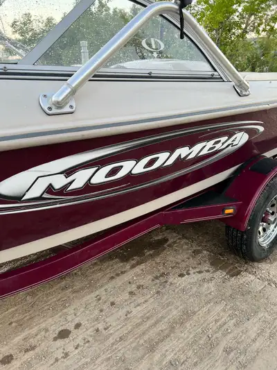 Have a 05 moomba outback in excellent shape ready for a new family to enjoy some summer days out on...