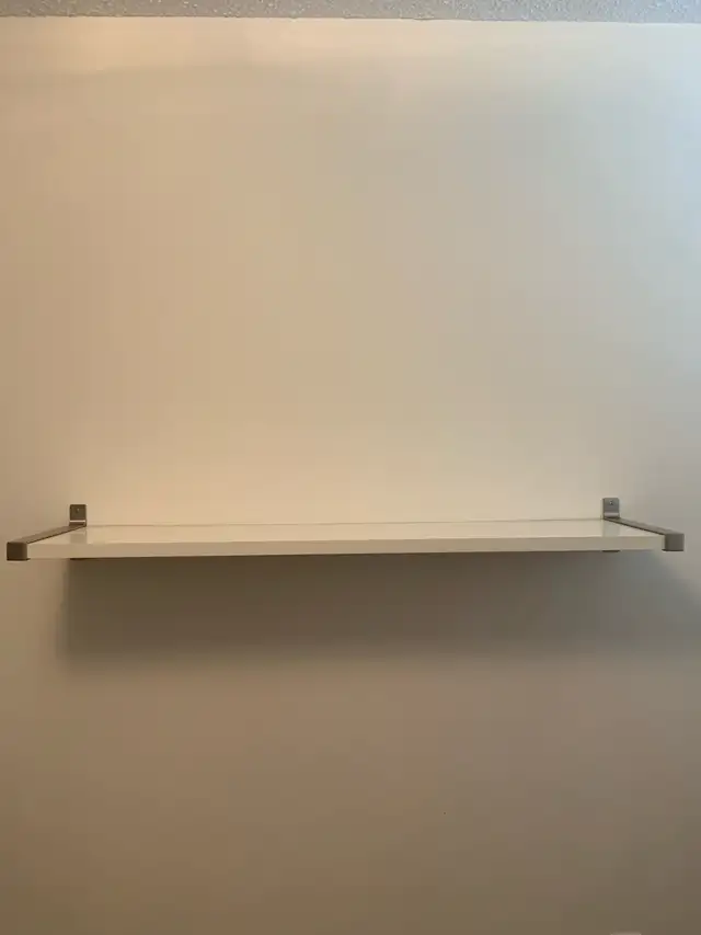 Floating Shelf in Bookcases & Shelving Units in Edmonton - Image 2