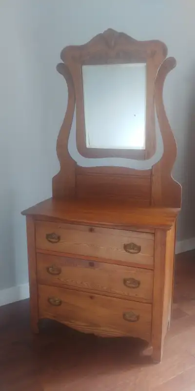 Good for someone who likes to restore old furniture. Needs some TLC. Measures 34" W x 17" D. $50.00.