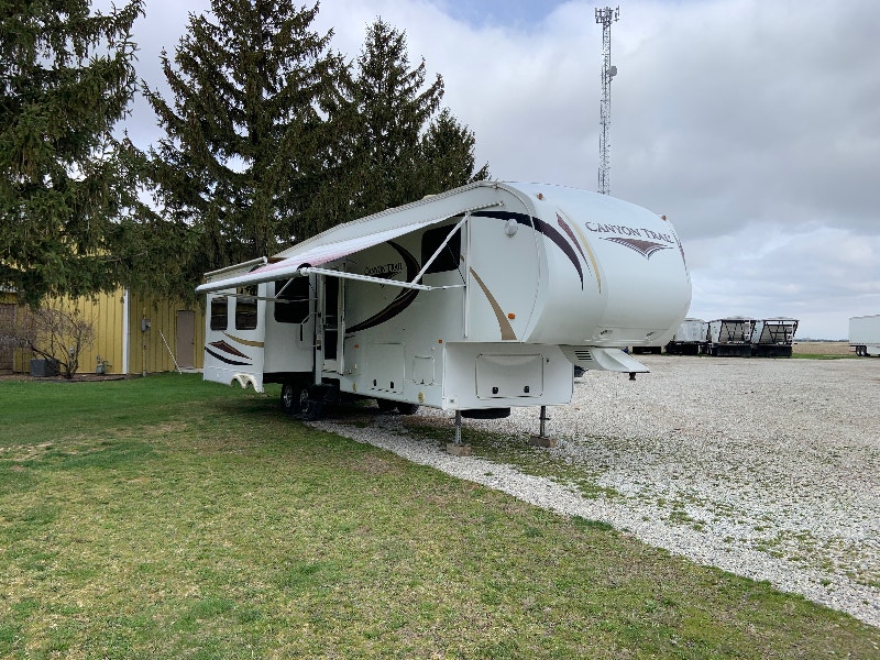 Fifth wheel trailer Travel Trailers & Campers ChathamKent Kijiji