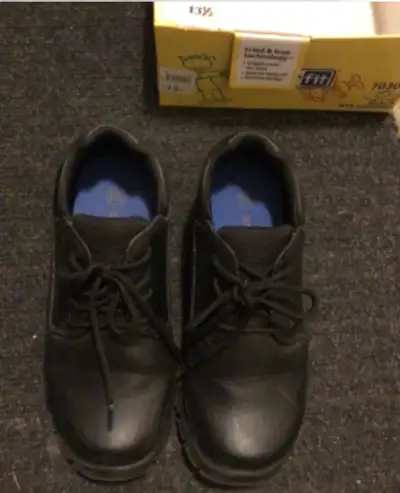 Boys dress shoes, size 13.5, View more