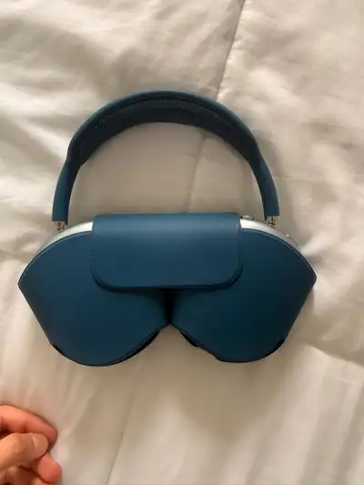 Apple AirPods Max, View more