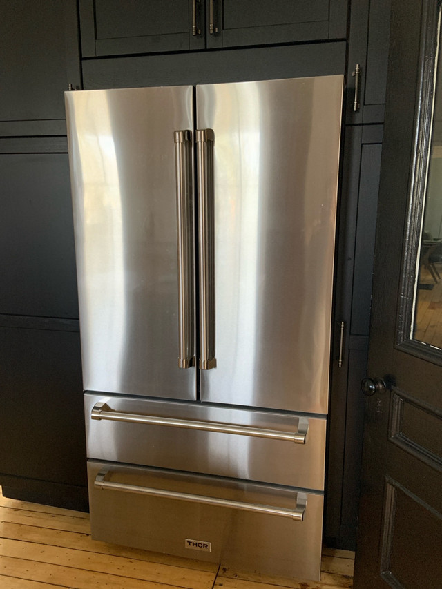 Thor Refrigerator- like new  in Refrigerators in Pembroke - Image 2