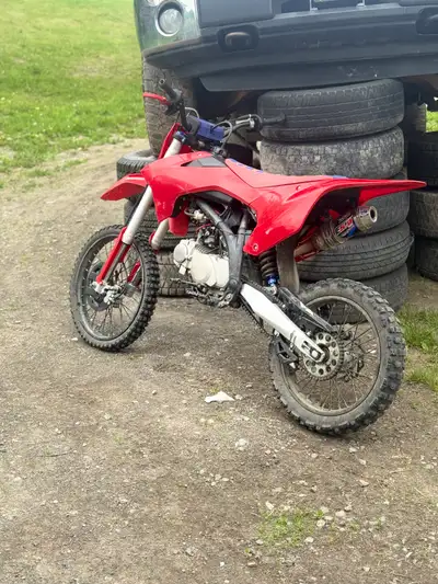 Apollo ref 150 2020 Works really good Has 80 hours