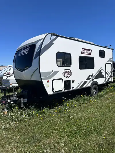 Selling our trailer as we don’t need it anymore. Only used for one season for work. 2 batteries incl...